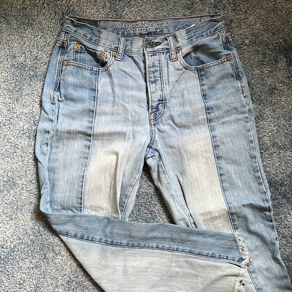 American Eagle two toned high waisted jeans